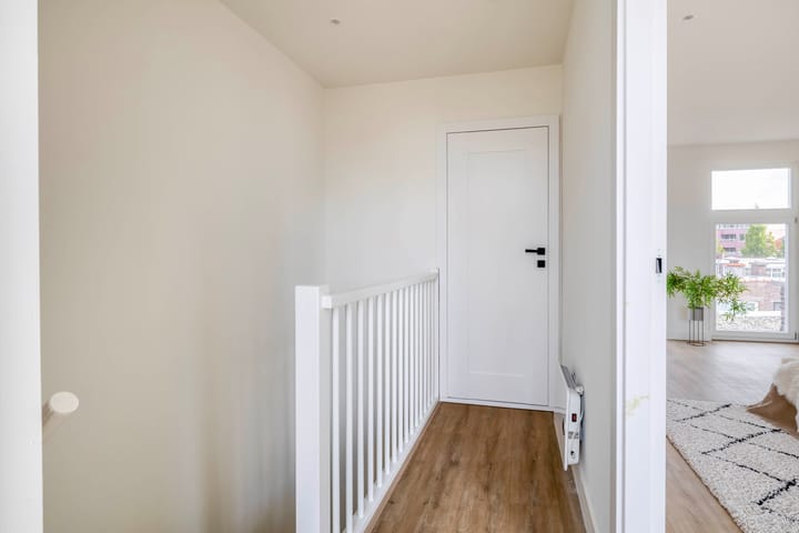 Foto 37 van De Constant Rebecquestraat 42