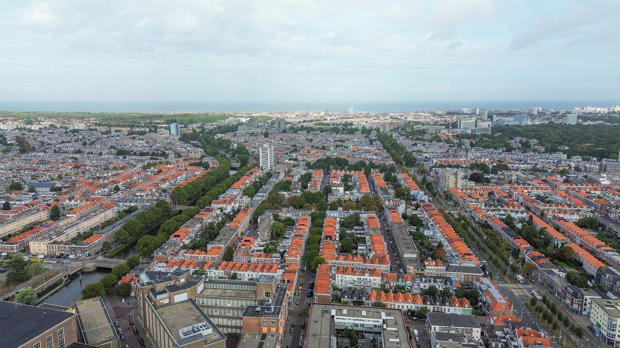 Photo 45 of De Constant Rebecquestraat 42
