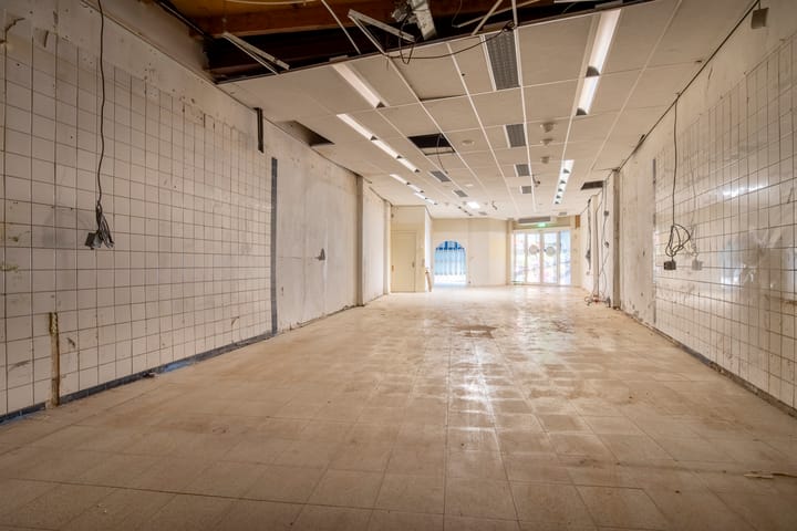 Photo 3 of Prins Bernhardlaan 1