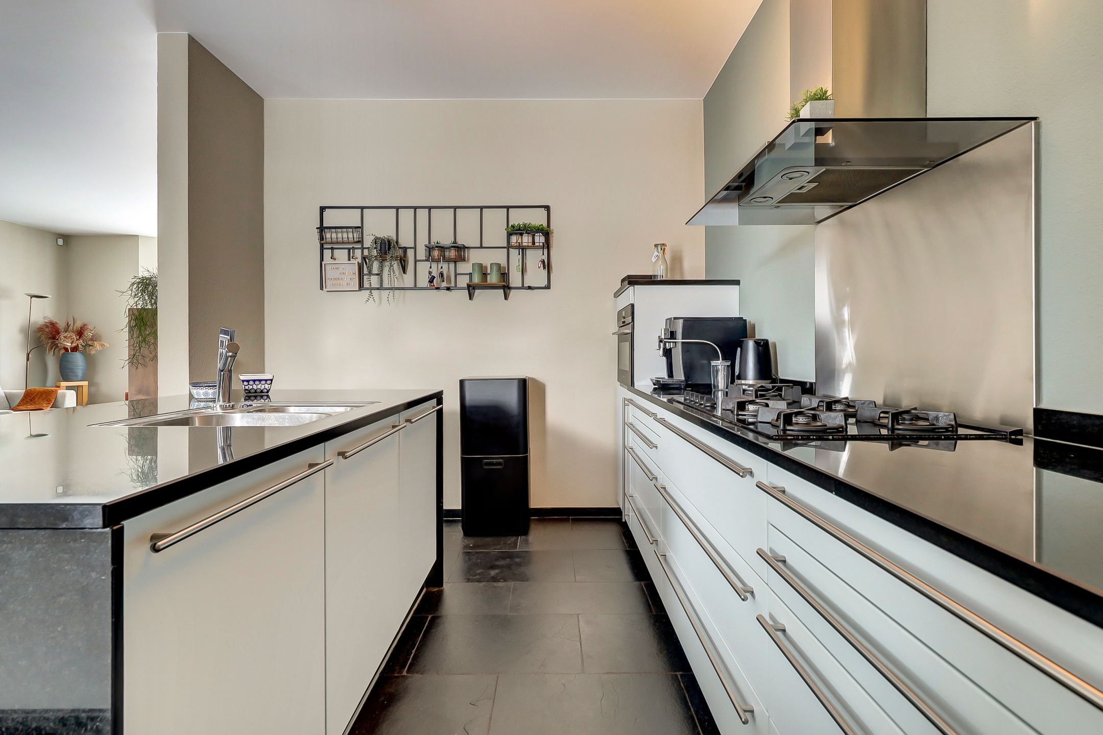 Foto 12 van Priemsteeg 14