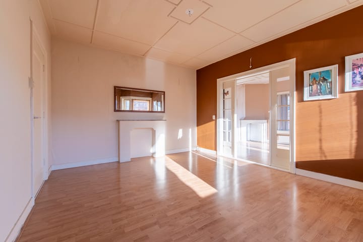 Photo 4 of Prins Bernhardlaan 1