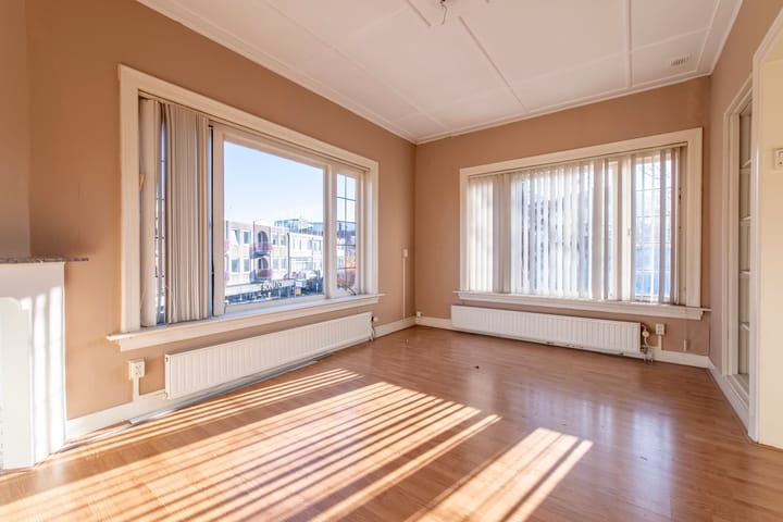 Photo 10 of Prins Bernhardlaan 1