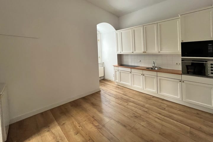 Foto 14 van Banningstraat 6-01