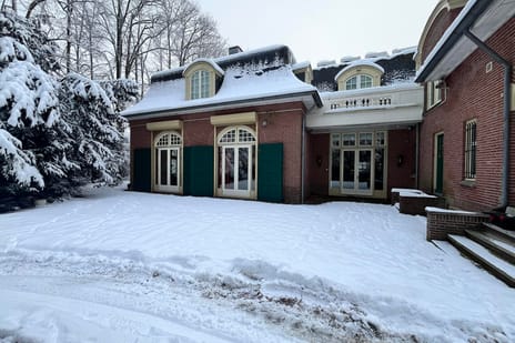 undefined main image