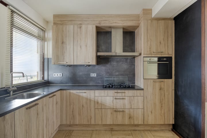 Foto 17 van Molenstraat 3