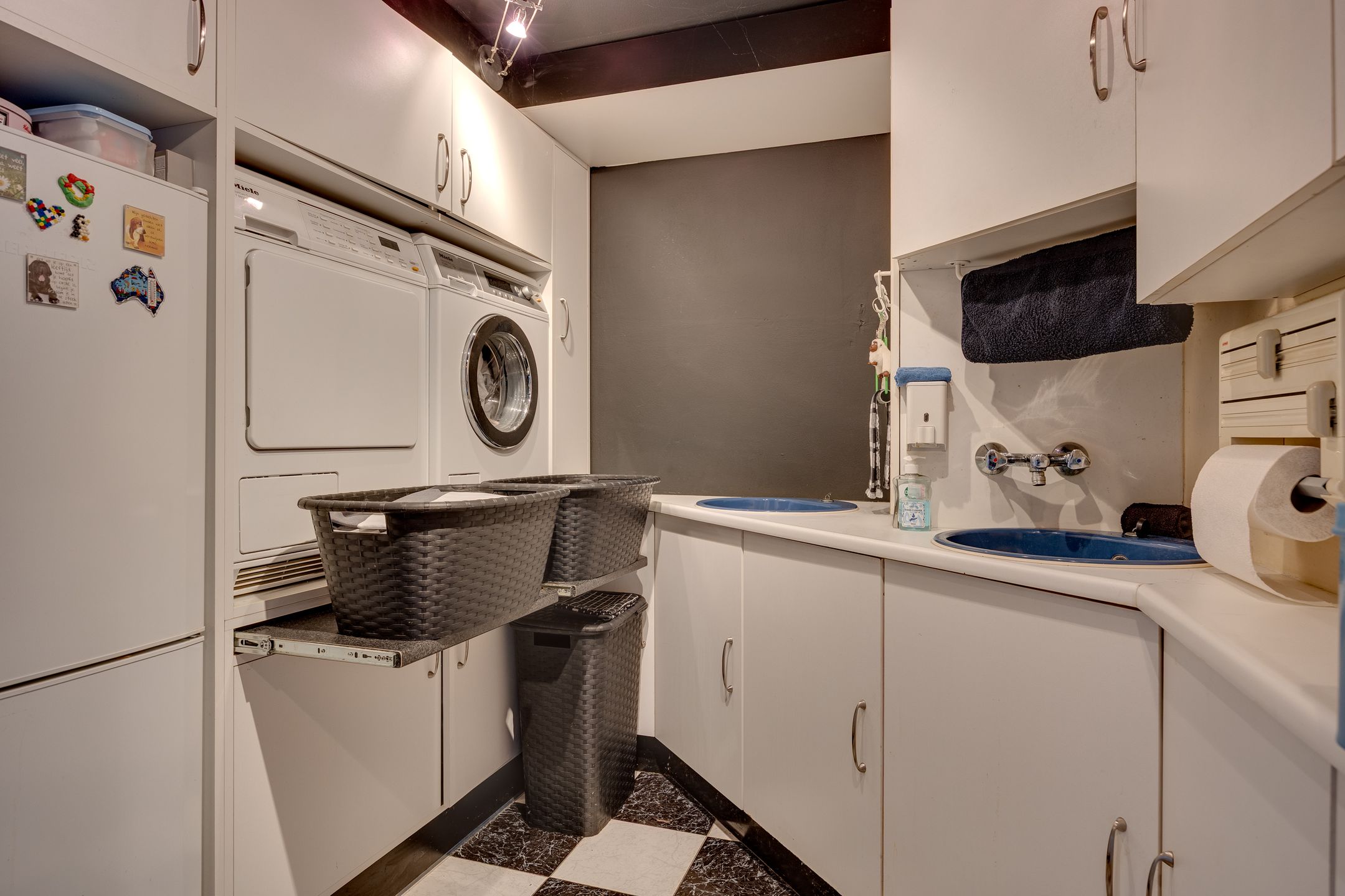 Photo 21 of Salamander 56