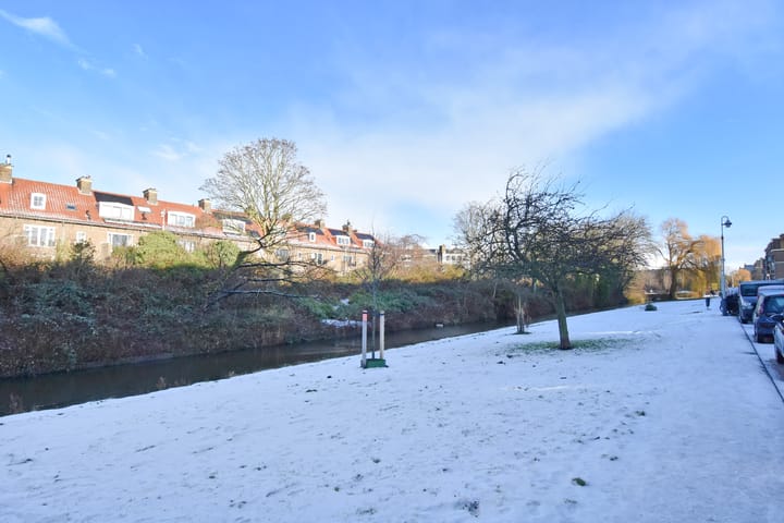 Foto 37 van Aronskelkweg 140