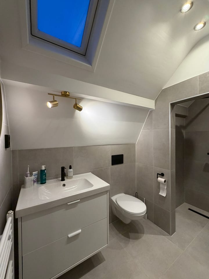 Foto 22 van Van Kinsbergenstraat 107-A