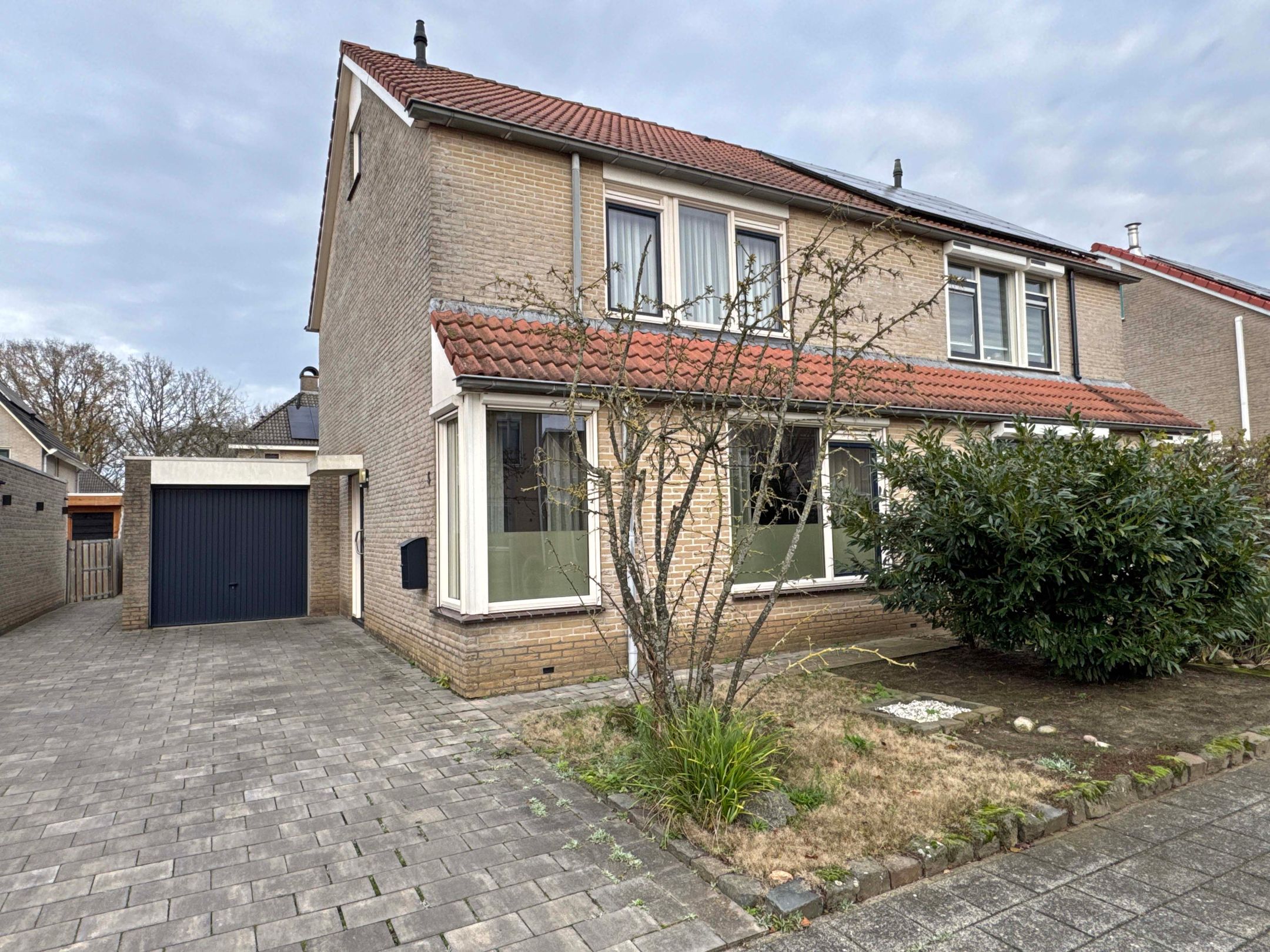 Buying a house in The Netherlands., Meidoorn 5