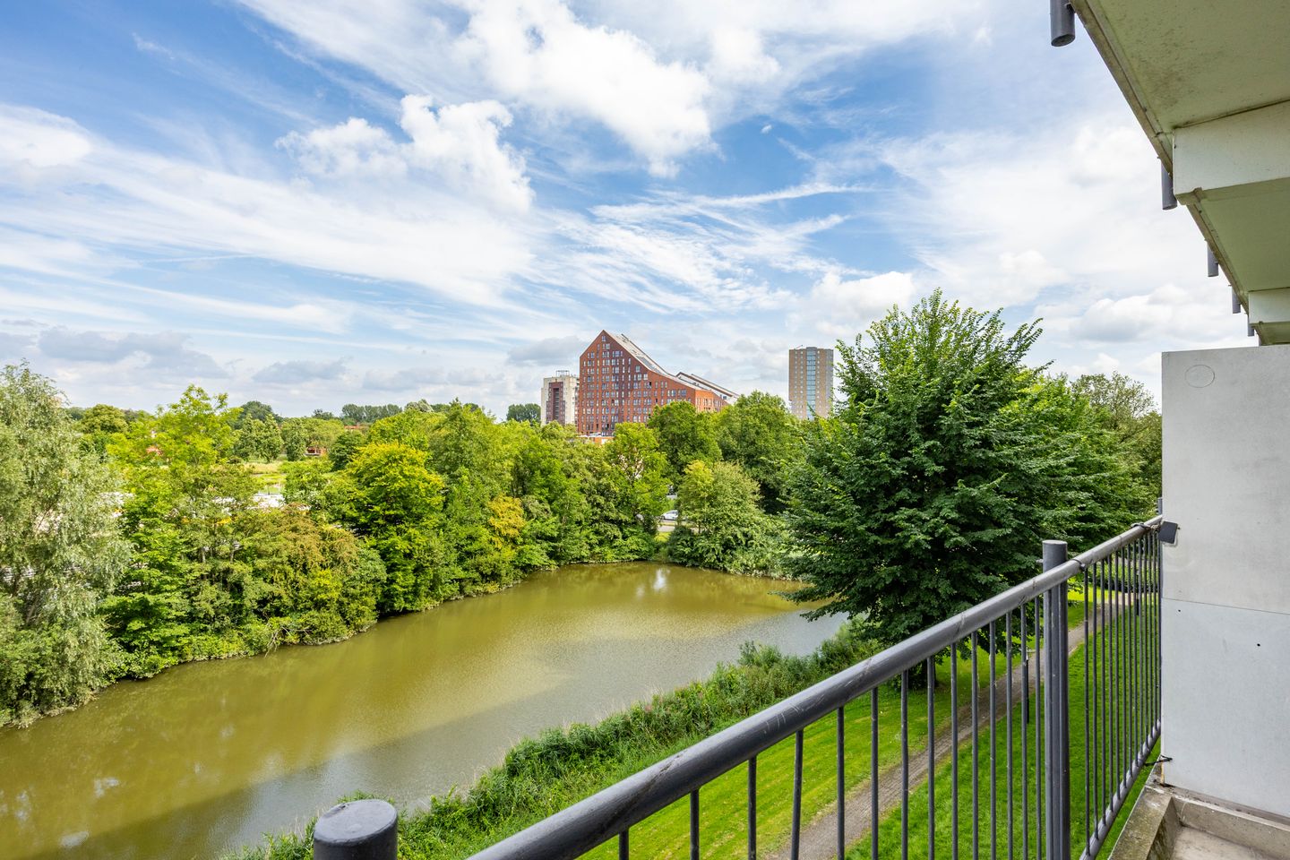 Foto 5 van Metaallaan 97