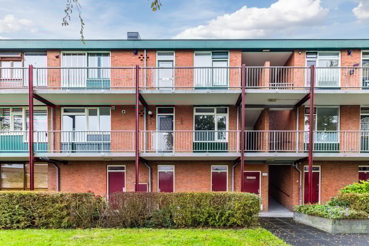 Photo 1 of Zilverschoonlaan 32