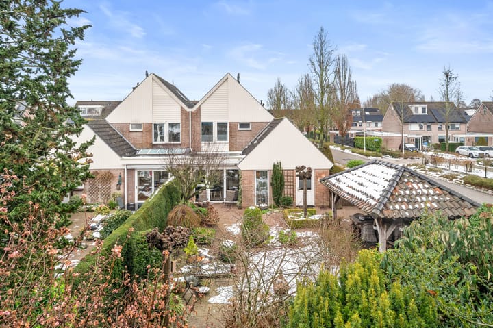 Foto 2 van Mahlerstraat 1