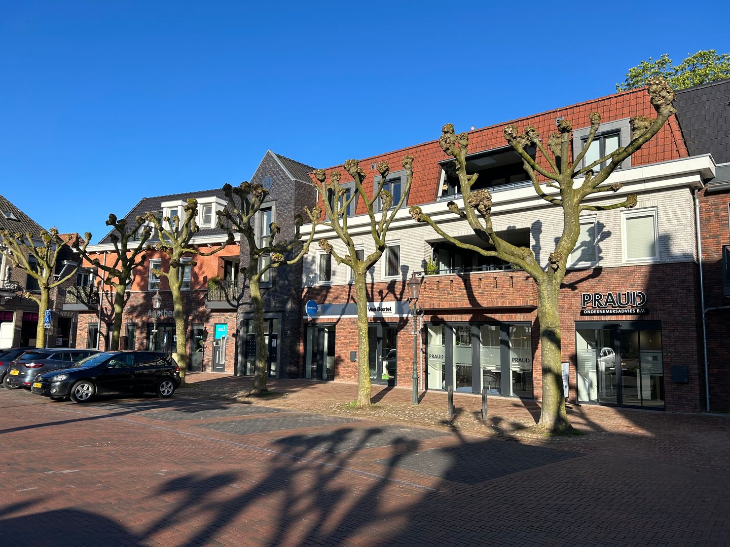 View photo 5 of Markt 14