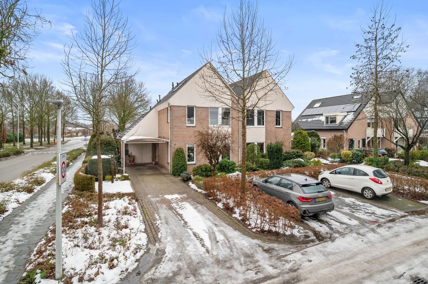 Photo 35 of Mahlerstraat 1