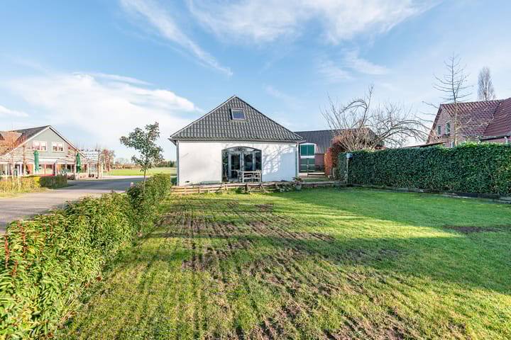 Photo 34 of Wiekenseweg 23