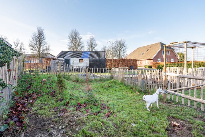 Photo 37 of Wiekenseweg 23