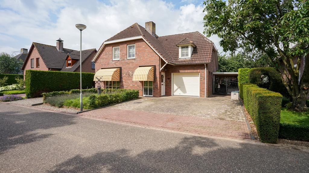 Buying a house in The Netherlands., Pater Sangersstraat 4