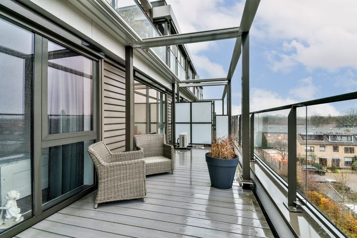 Photo 21 of Wilhelminastraat 83