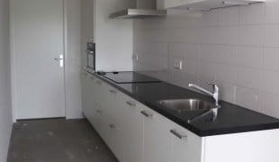 Foto 2 van Regenboogven 102