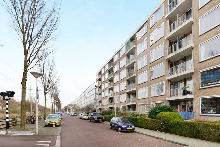 Foto 30 van Erasmusplein 200