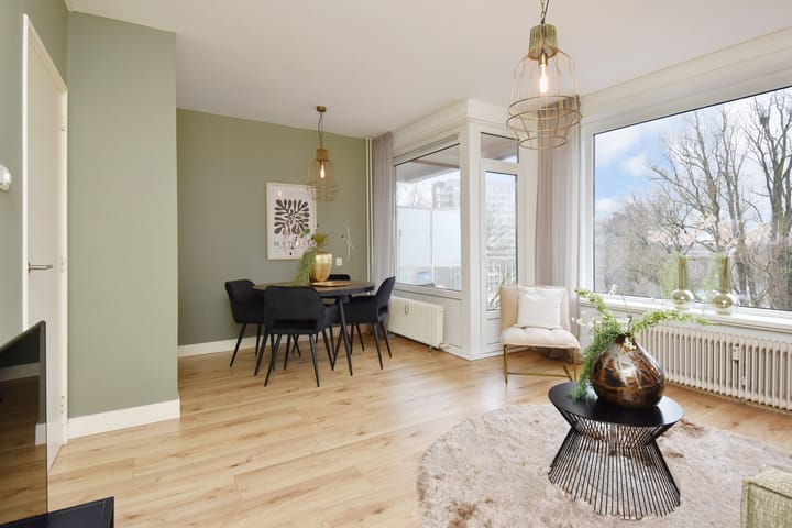 Foto 11 van Erasmusplein 200