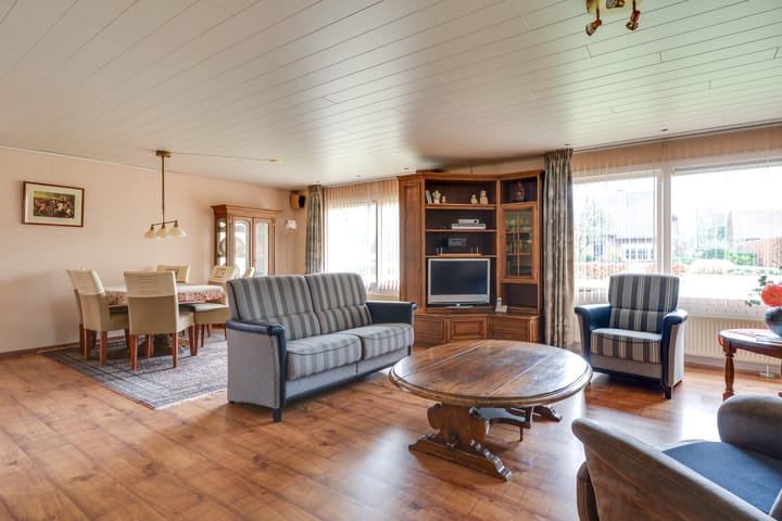 Foto 23 van Opstal 6-A