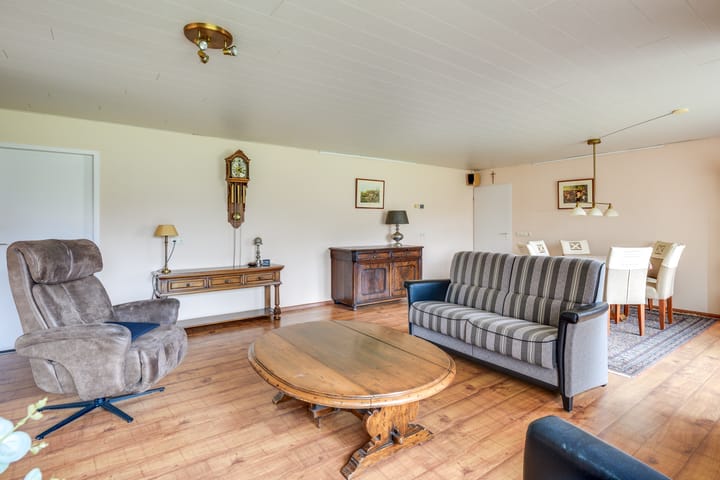 Foto 26 van Opstal 6-A