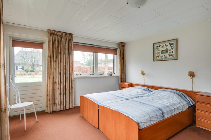 Foto 32 van Opstal 6-A