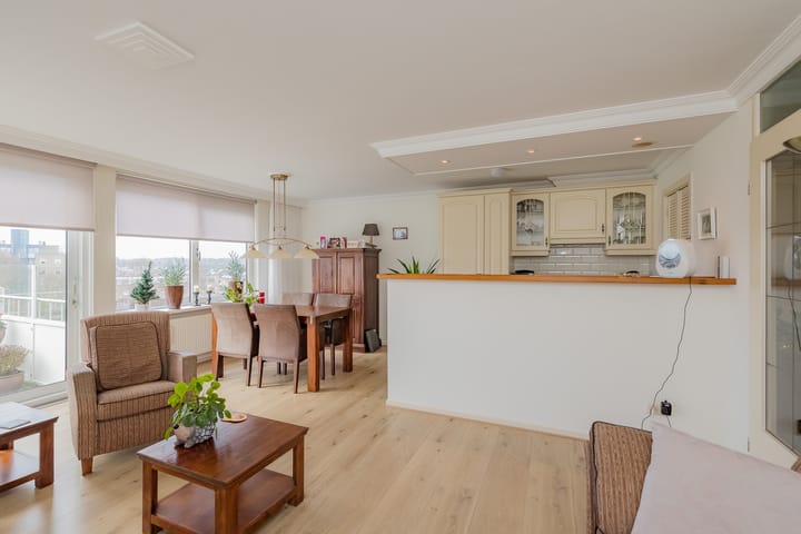 Foto 4 van Maan Bastion 410