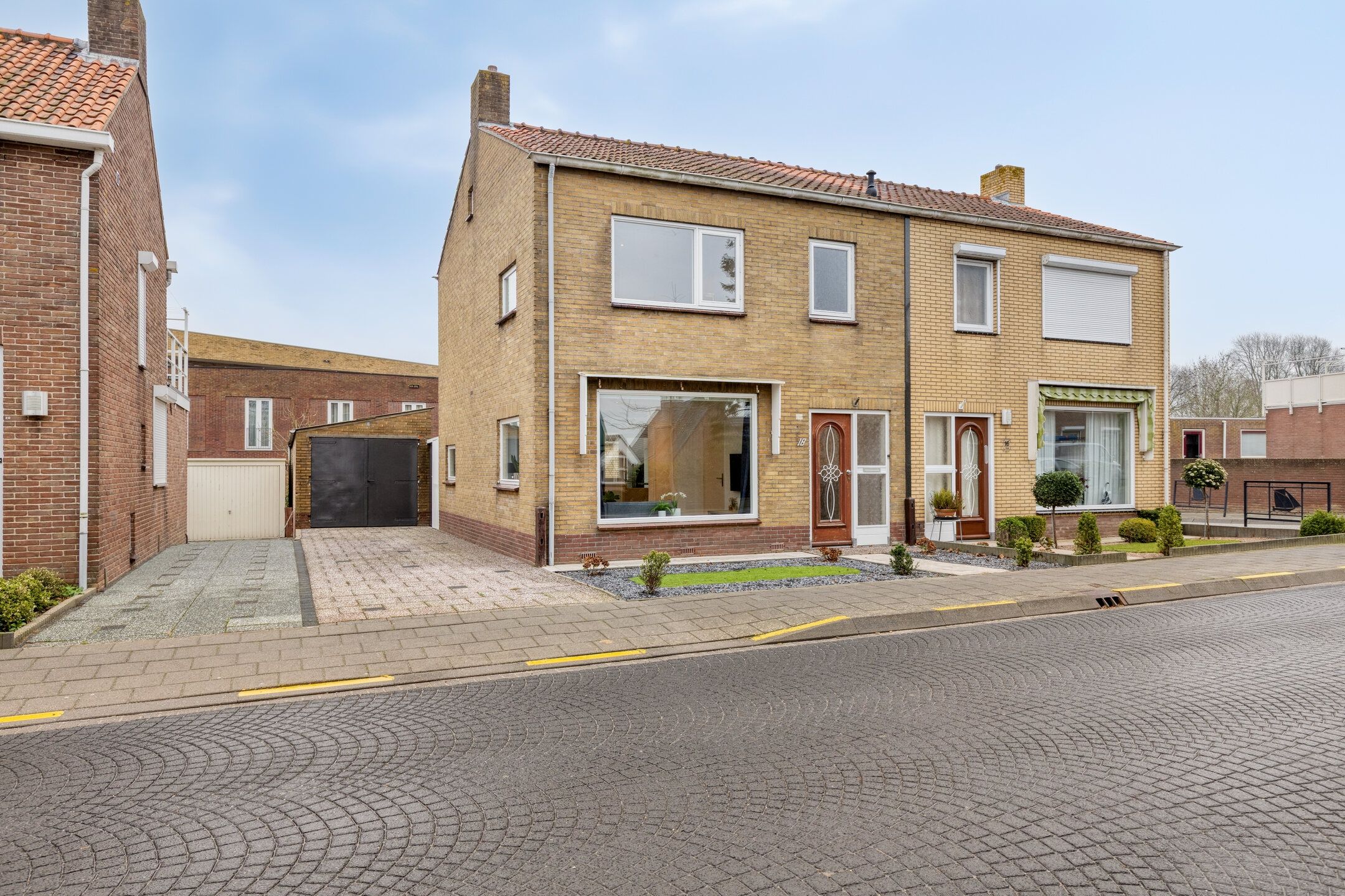 Buying a house in The Netherlands., Schuttershof 18