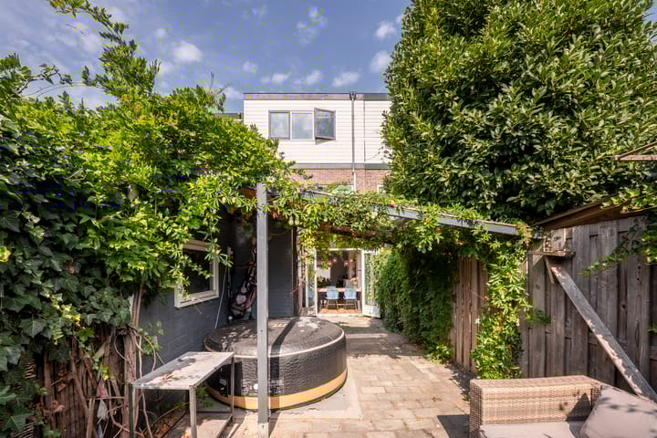 Foto 19 van Padangstraat 6