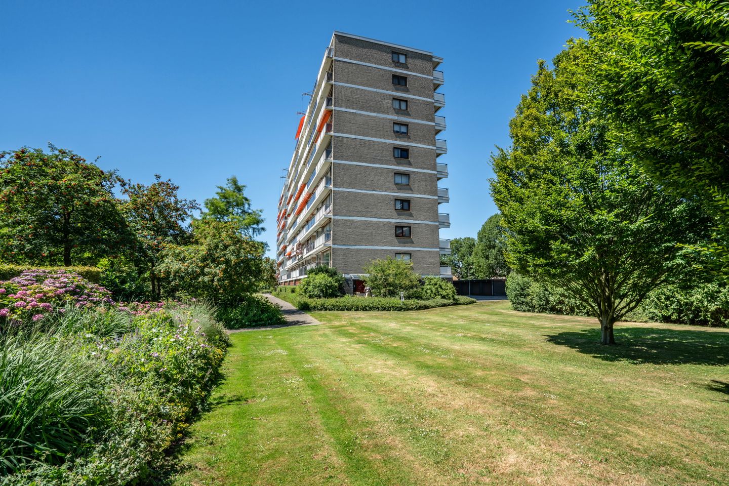 Photo 29 of Kloosplantsoen 455
