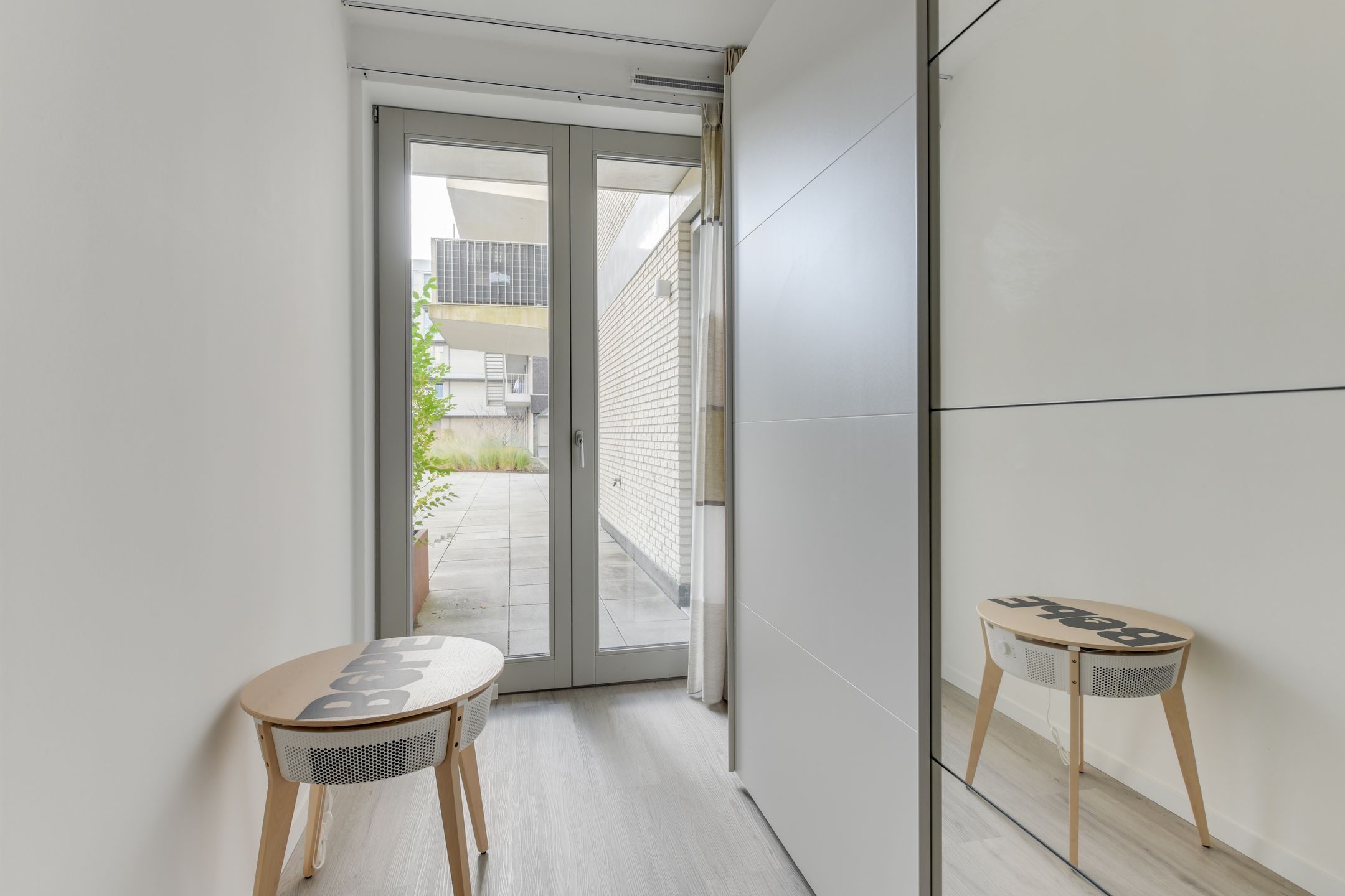 Foto 24 van Lapis Lazuli 7