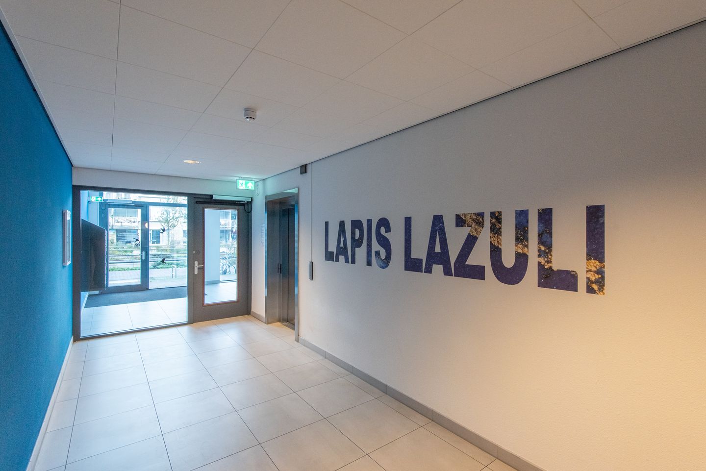 Foto 35 van Lapis Lazuli 7