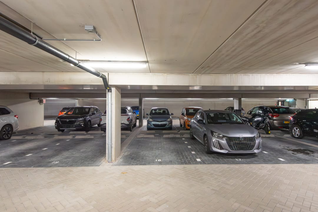 Foto 43 van Lapis Lazuli 7