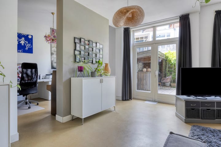 Foto 18 van Valdezstraat 4