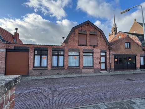 undefined main image