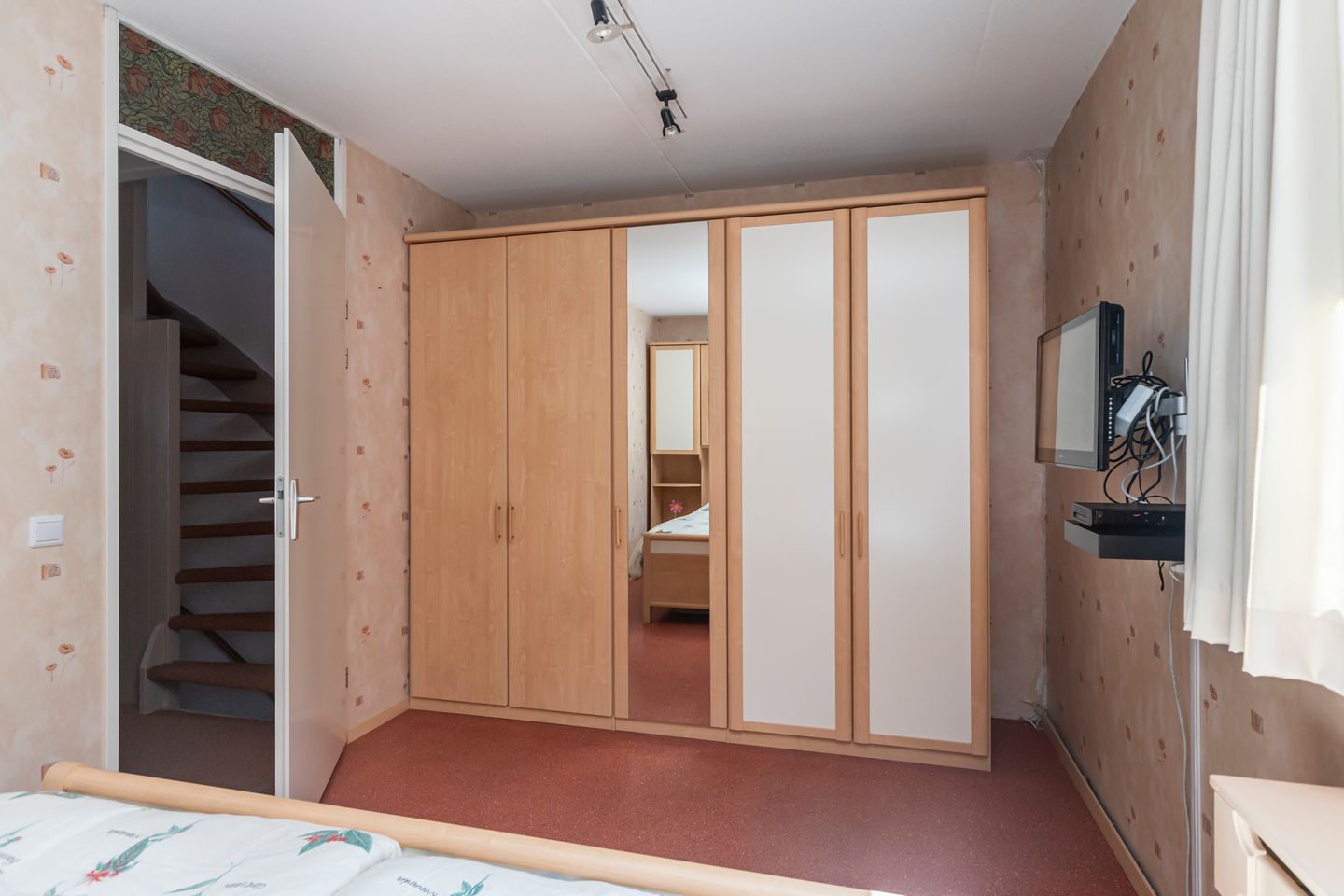 Foto 19 van Weerselostraat 15