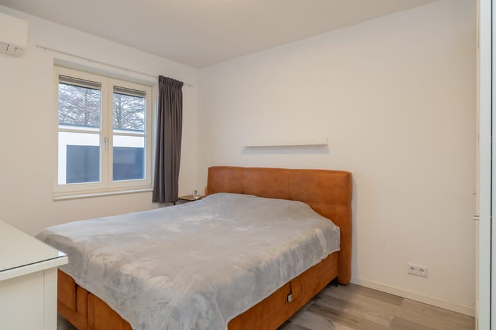 Foto 24 van Herenweg 147-B