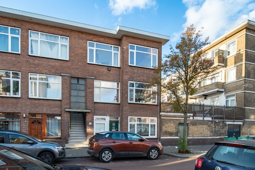 Photo 1 of Hadewichstraat 7