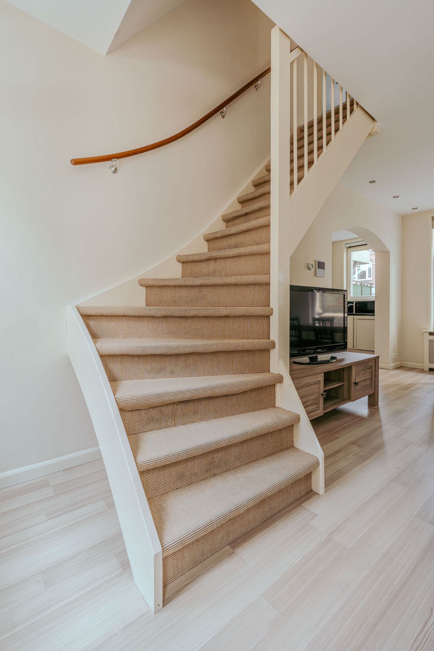 Foto 14 van Lange Leidsedwarsstraat 136-1