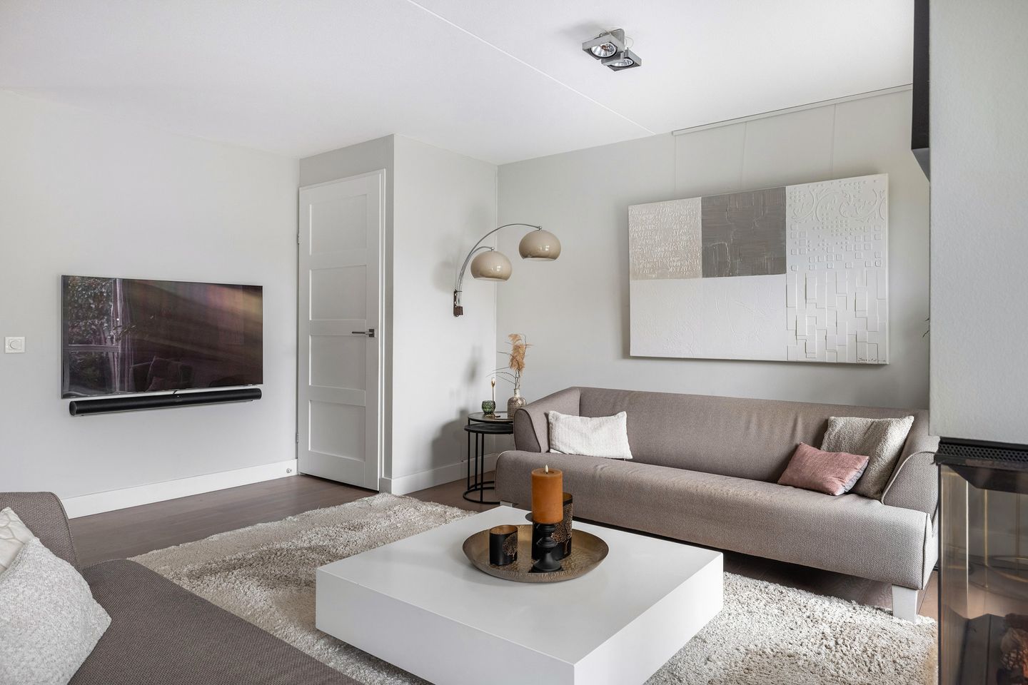 Foto 10 van Hooftlaantje 106