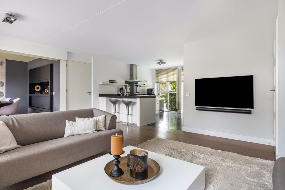 Foto 11 van Hooftlaantje 106