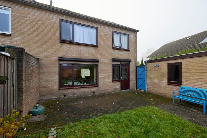 Foto 13 van van Middelhovenstraat 67