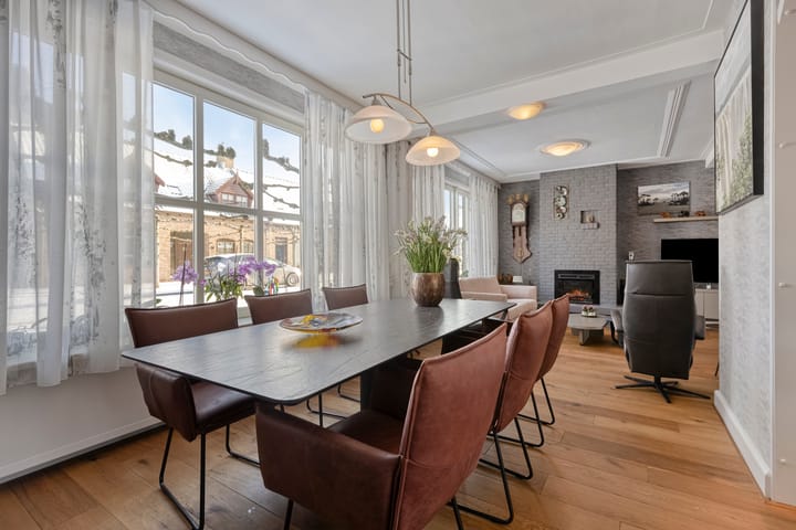 Foto 8 van Raadhuisstraat 12