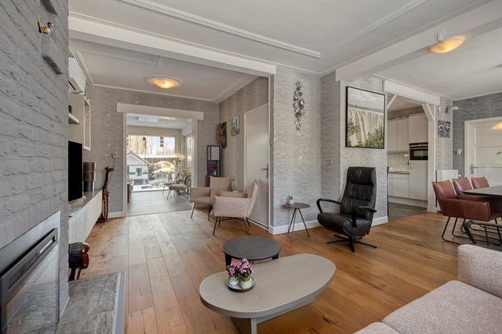 Foto 15 van Raadhuisstraat 12