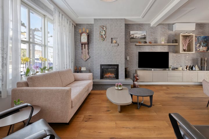 Foto 12 van Raadhuisstraat 12