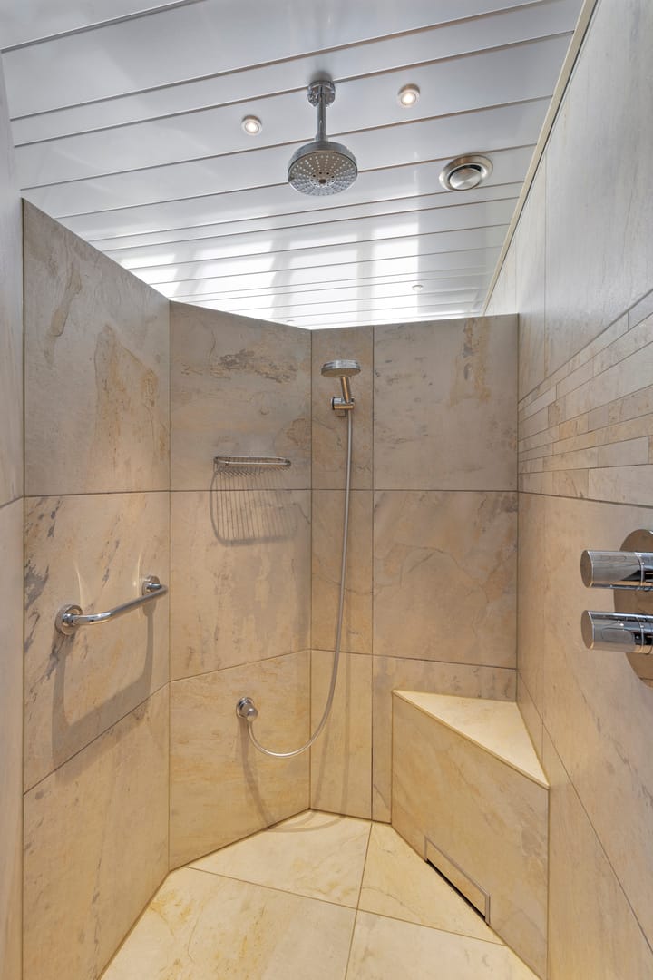 Foto 42 van Raadhuisstraat 12