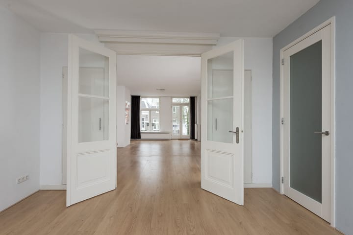 Foto 4 van Burmanstraat 8-3