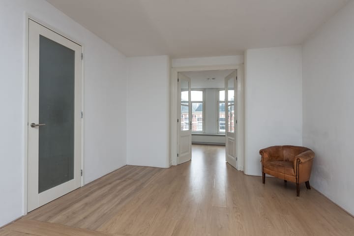 Foto 5 van Burmanstraat 8-3